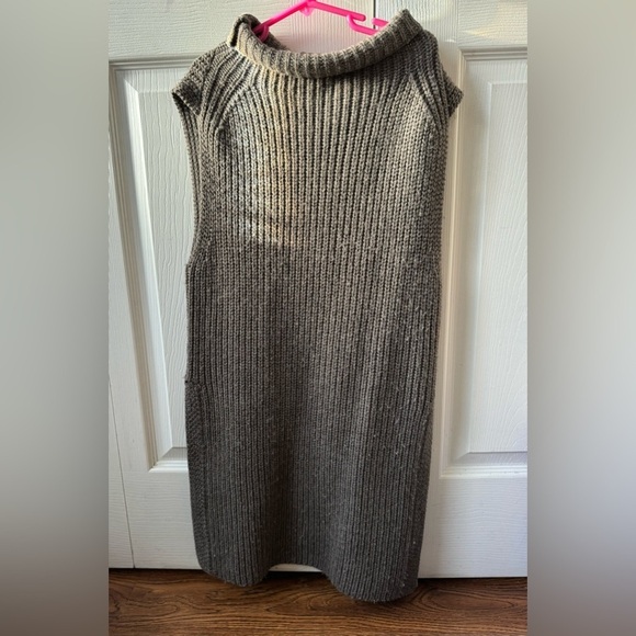 ARITZIA WILFRED 100% wool (Italian yarn) sleeveless turtleneck sweater vest XXS - Picture 4 of 8